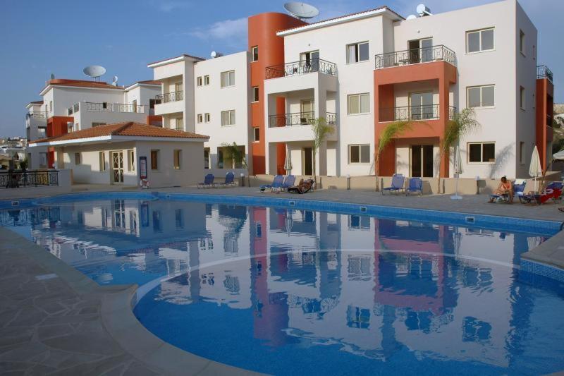 Ifestos Kings Resort Appartment Paphos Exteriér fotografie