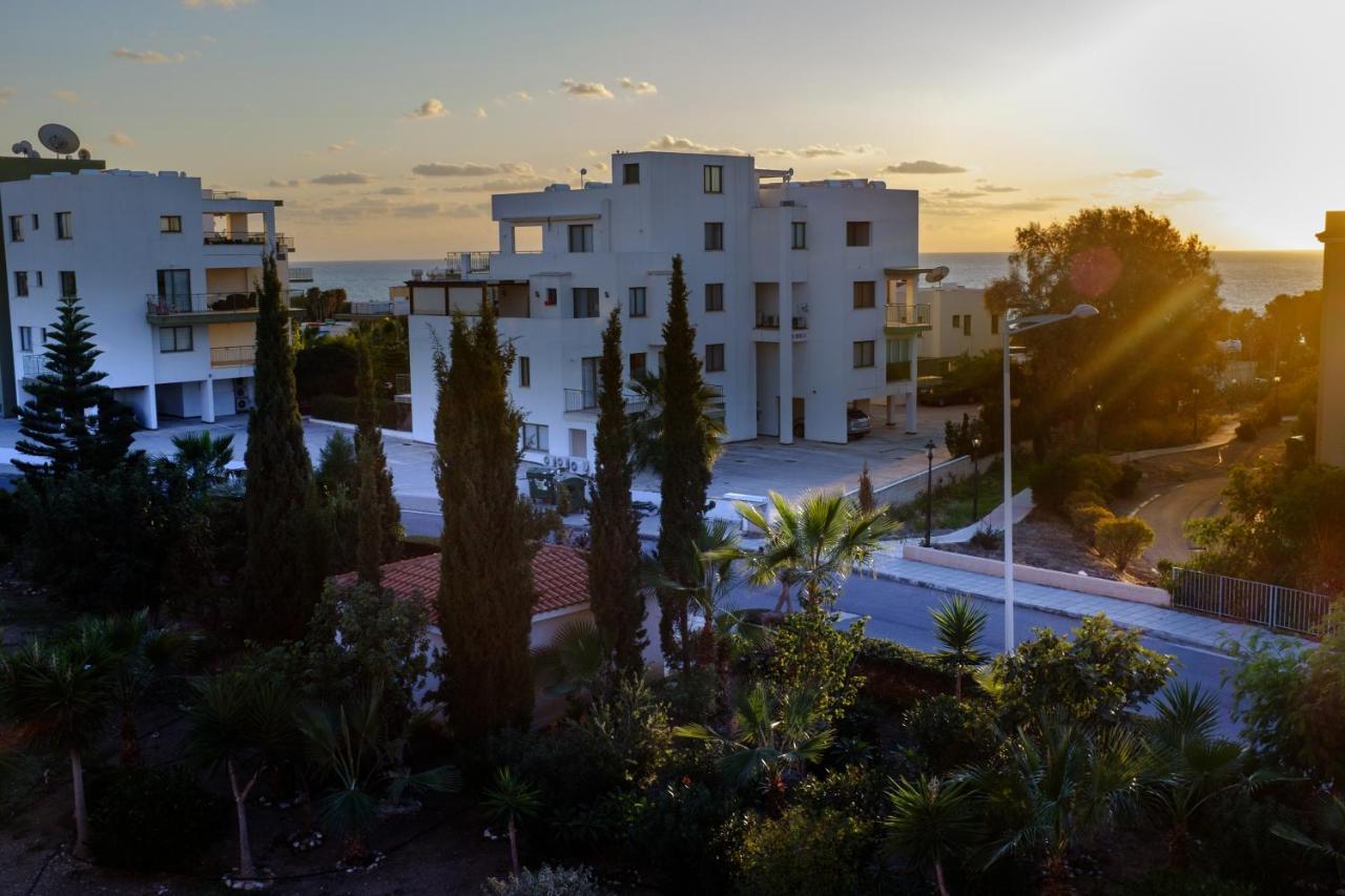 Ifestos Kings Resort Appartment Paphos Exteriér fotografie